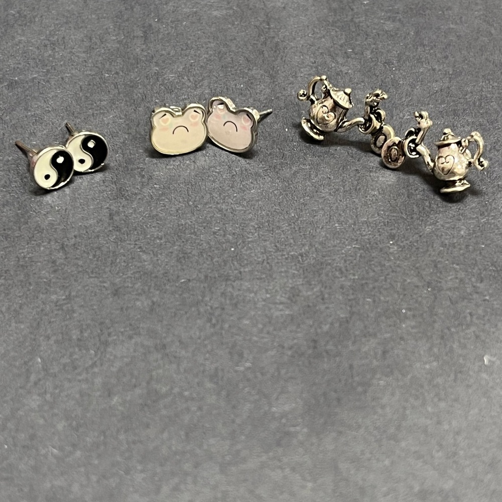 Silver and Black Earring Set
